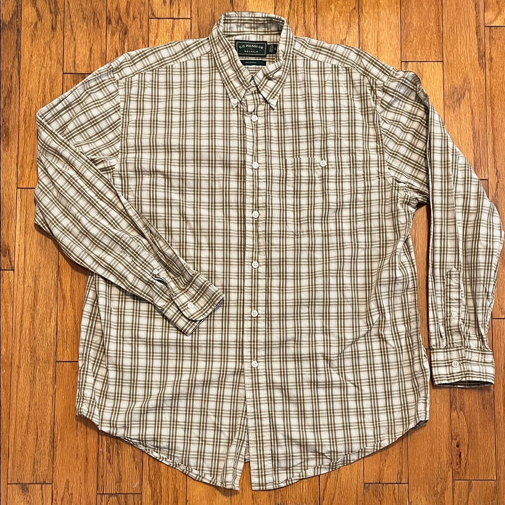 Excellent Filson Co. Seattle Men’s Large Button Down Shirt